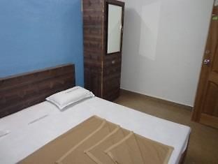 Oyo 36211 Hotel Padma Palace Ujjain Εξωτερικό φωτογραφία